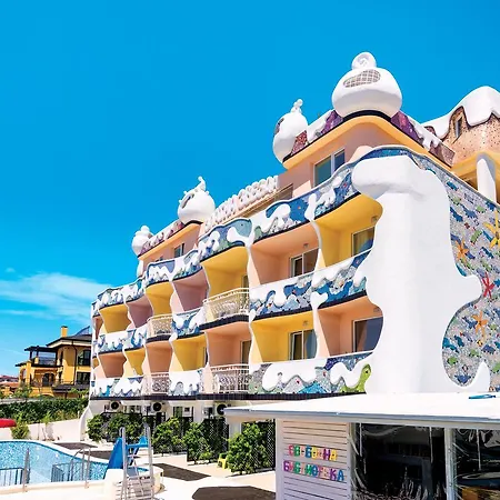 Golden Star Hotel 3*